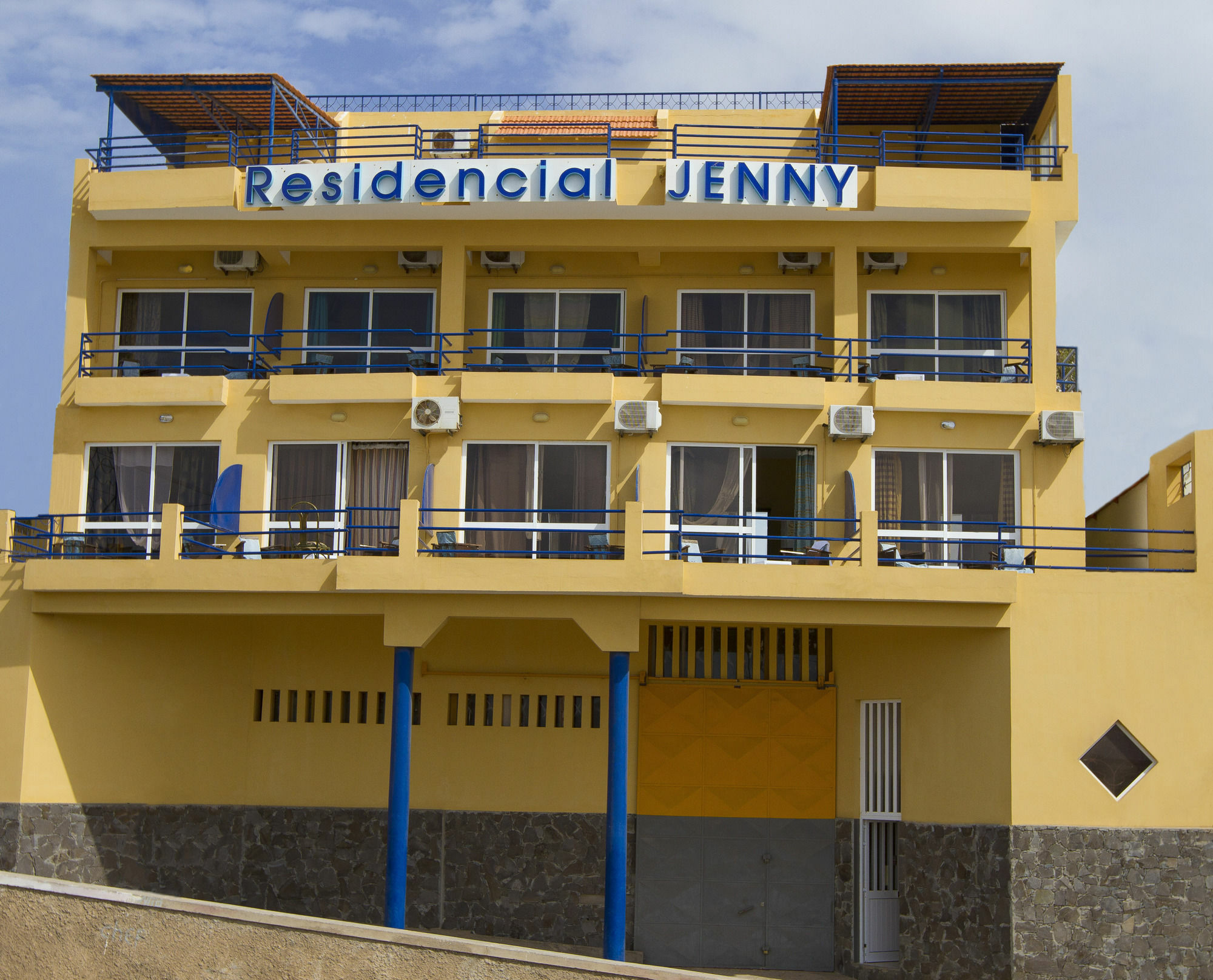 Residencial Jenny Hotel Mindelo Exterior photo